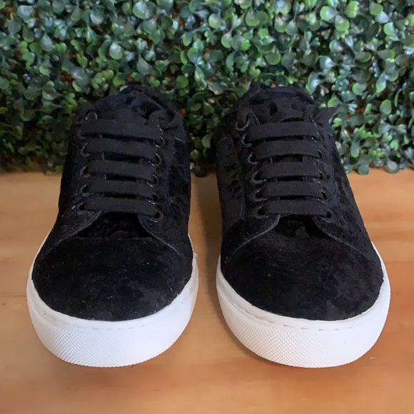 Rebecca Minkoff Velvet Jacquard Sneaker Shoe | Womens Size 7.5 | Black - Picture 5 of 9